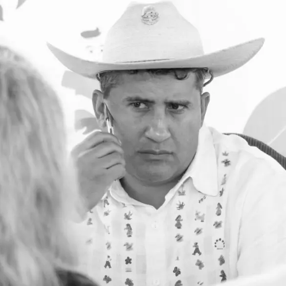 Revelan momento exacto del ataque a Carlos Manzo Revelan momento exacto del ataque a Carlos Manzo