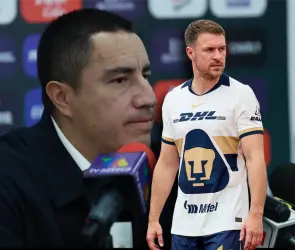 La reacción de Efraín Juárez a la salida de Aaron Ramsey