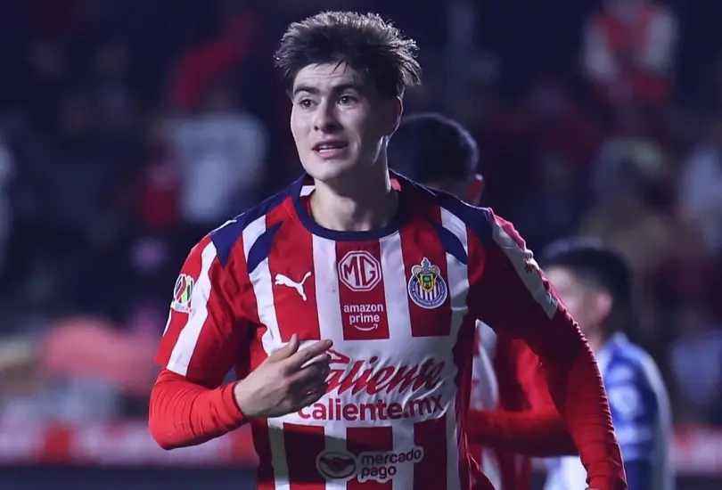 El delantero ya hizo historia pero quiere arrebatar una marca con más de una década de duración.