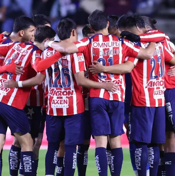 Chivas podría jugar liguilla fuera del Estadio Alron por culpa de FIFA Chivas podría jugar liguilla fuera del Estadio Alron por culpa de FIFA