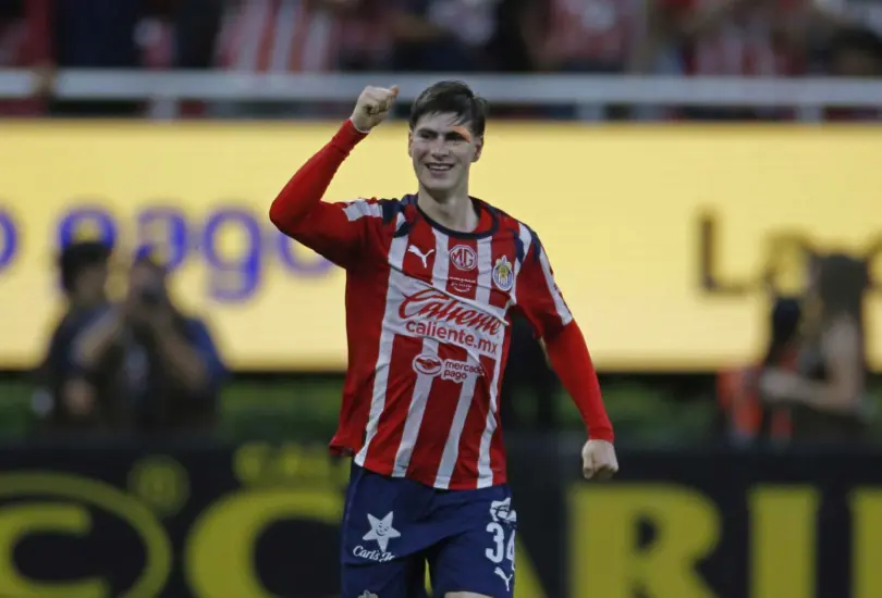 Hormiga y su guiño a club europeo Hormiga y su guiño a club europeo