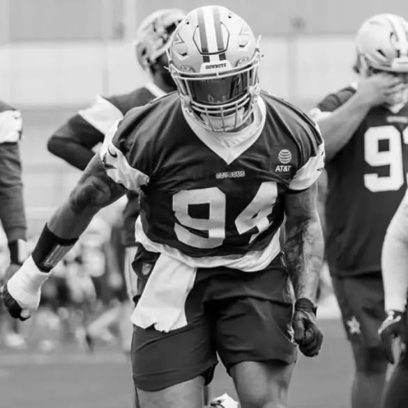 Tragedia en la NFL: jugador de los Cowboys muere con solo 24 años Tragedia en la NFL: jugador de los Cowboys muere con solo 24 años