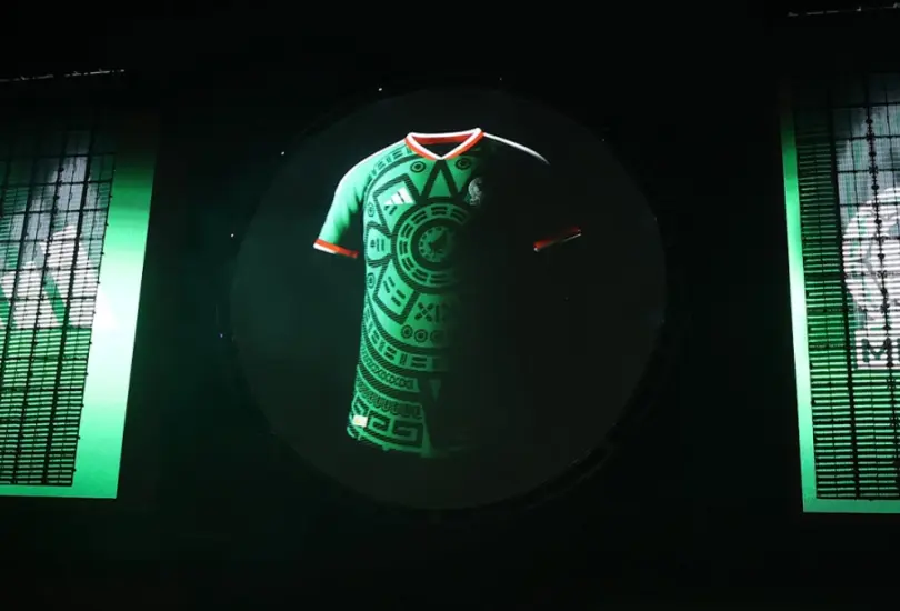 Adidas por fin presentó el uniforme de México para la próxima Copa del Mundo Adidas por fin presentó el uniforme de México para la próxima Copa del Mundo