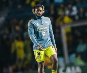 El gesto de Allan Saint-Maximin con una aficionada del América