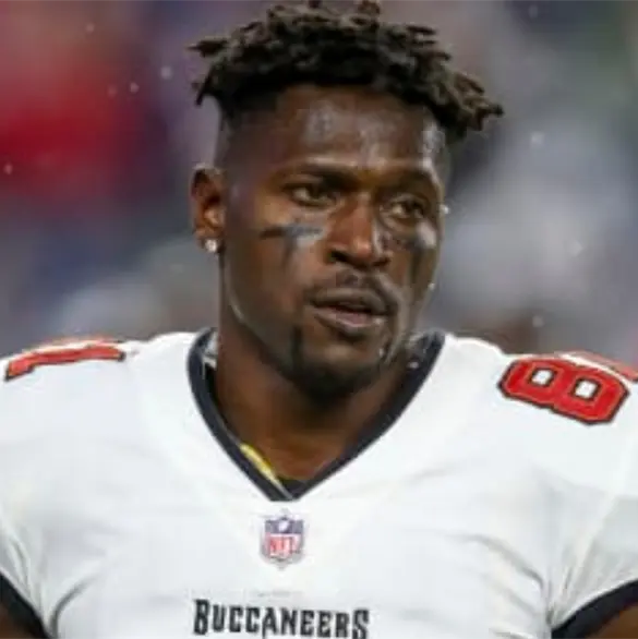 Antonio Brown, extraditado desde Dubái por intento de homicidio Antonio Brown, extraditado desde Dubái por intento de homicidio