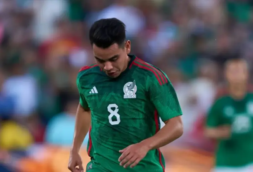 Charly Rodríguez no fue convocado por Javier Aguirre al Tri para los duelos ante Uruguay y Paraguay. Charly Rodríguez no fue convocado por Javier Aguirre al Tri para los duelos ante Uruguay y Paraguay.