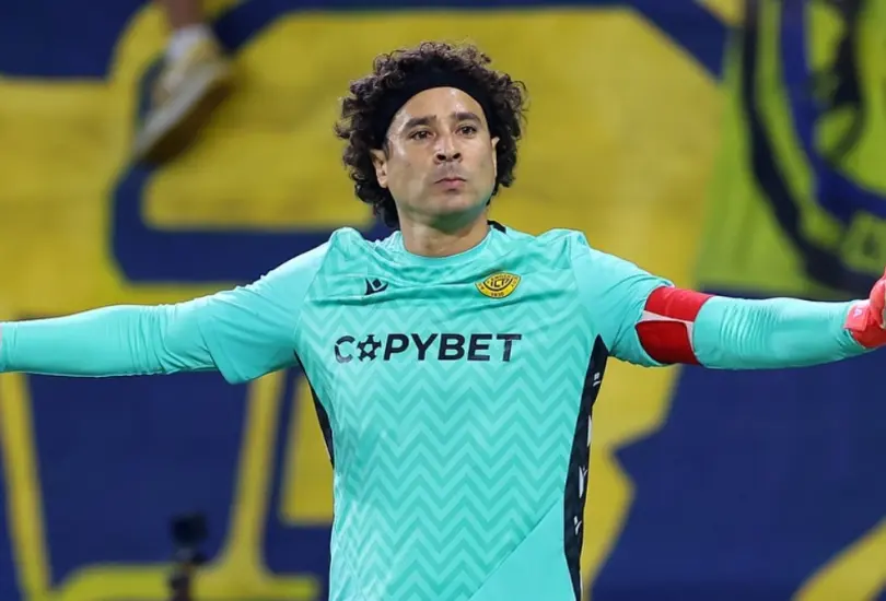 Memo Ochoa brilla en Chipre Memo Ochoa brilla en Chipre