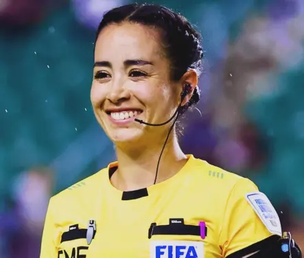 Katia Itzel García es nominada a mejor arbitra del mundo