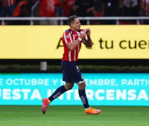 Los memes más emotivos del gol de Chicharito con Chivas