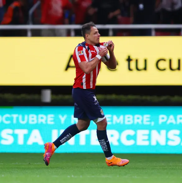 Los memes más emotivos del gol de Chicharito con Chivas Los memes más emotivos del gol de Chicharito con Chivas