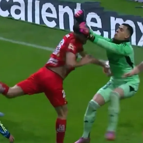 Malagón y sus errores llevarían a Ochoa al Mundial Malagón y sus errores llevarían a Ochoa al Mundial