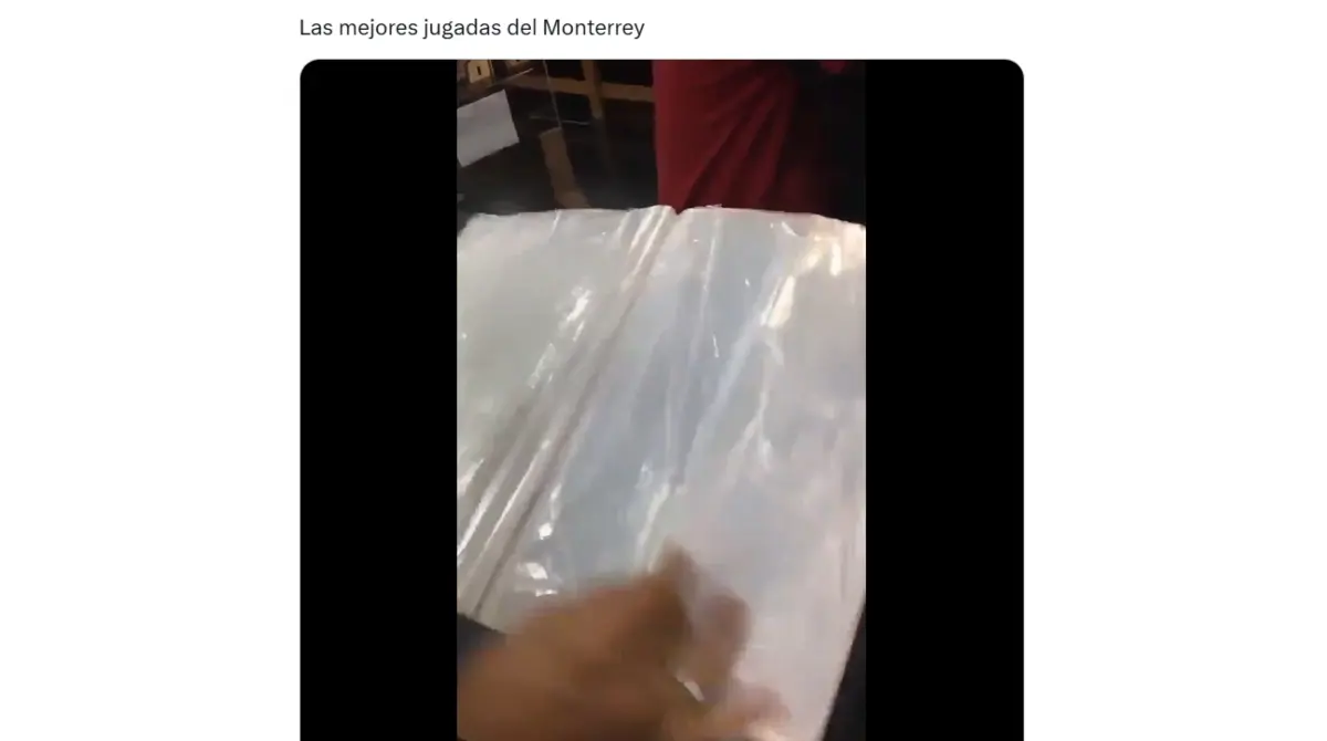 Y por si fuera poco, Chicharito logró tener su propia anotación en este juego de alto calibre