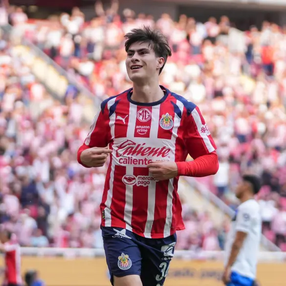 Hormiga González se crece y lanza advertencia a Cruz Azul