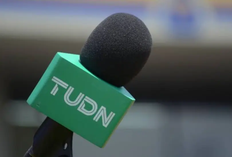Un integrante de TUDN dice adi&oacute;s a la televisora