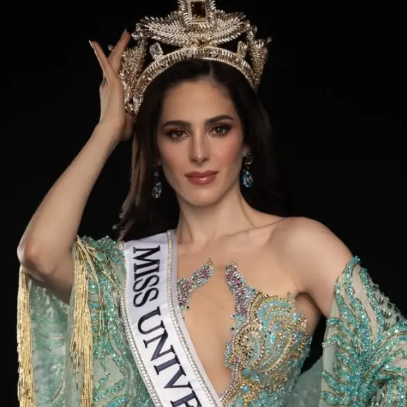 Filtran fotos de Miss Universo México 2025 antes de sus cirugías Filtran fotos de Miss Universo México 2025 antes de sus cirugías