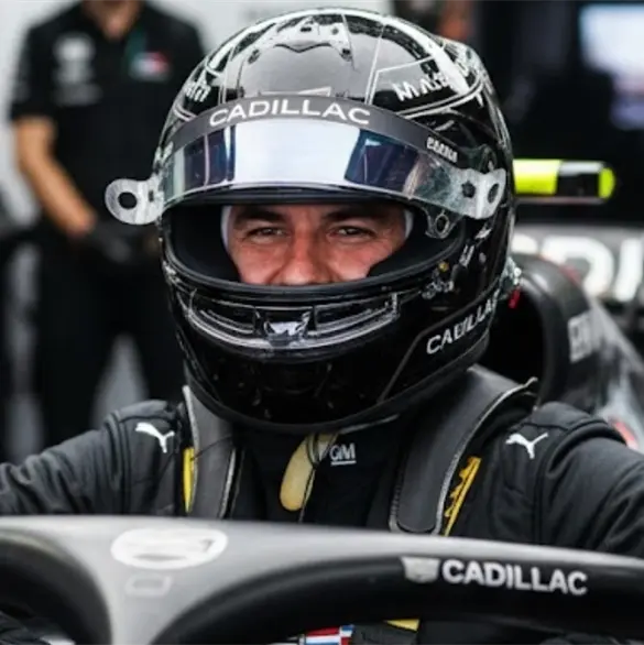 Checo Pérez vuelve a la pista de F1 con Cadillac Racing en Imola Checo Pérez vuelve a la pista de F1 con Cadillac Racing en Imola