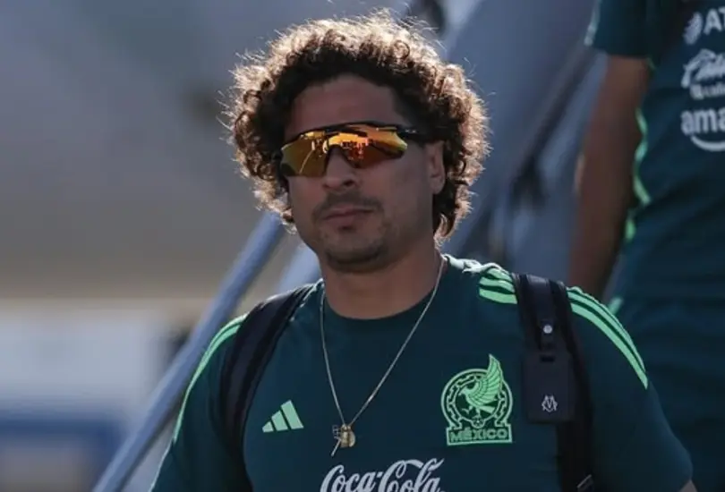 Guillermo Ochoa causa revuelo por su presencia en el CAR