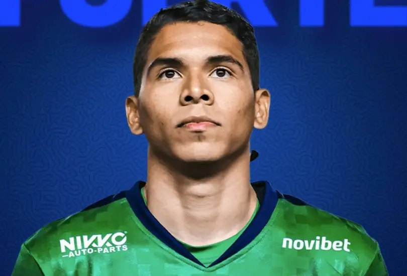 Kevin Mier mandó un mensaje Kevin Mier mandó un mensaje