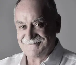 Chivas lamenta el fallecimiento de Xabier Azkargorta