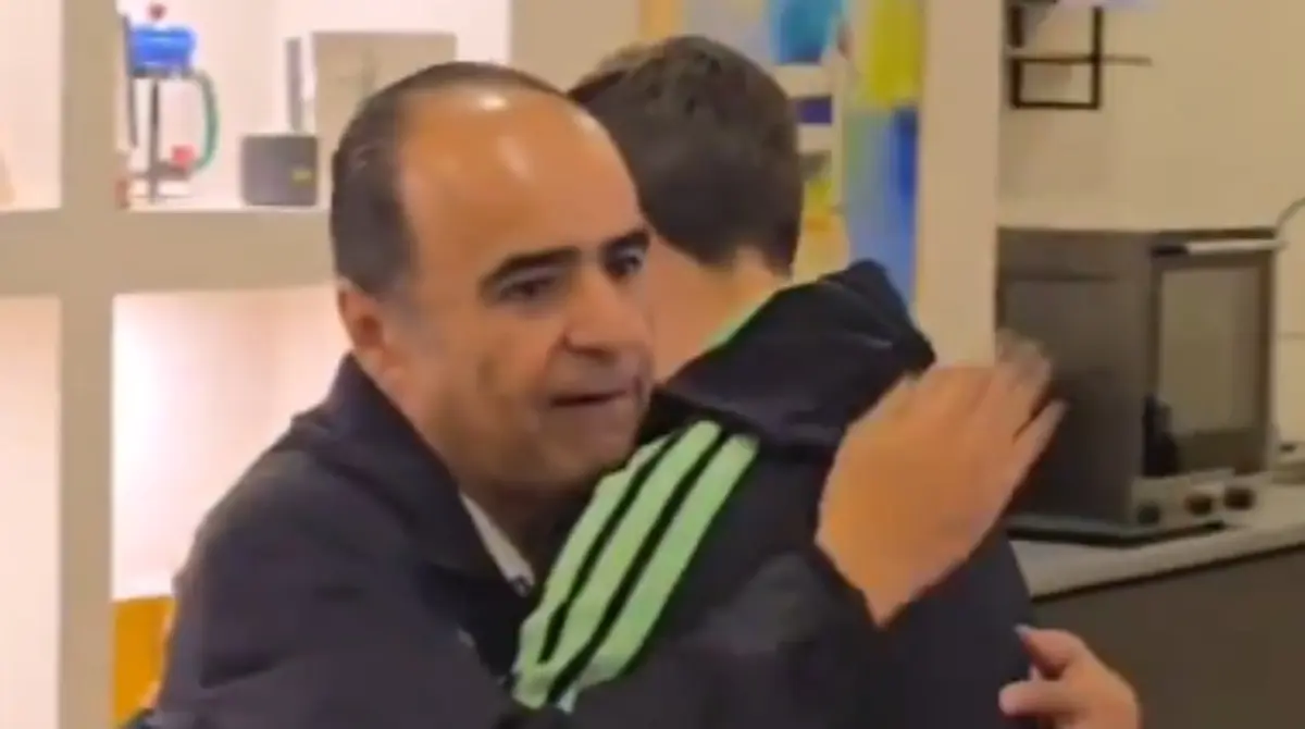  La Hormiga González se disculpó con David Medrano 