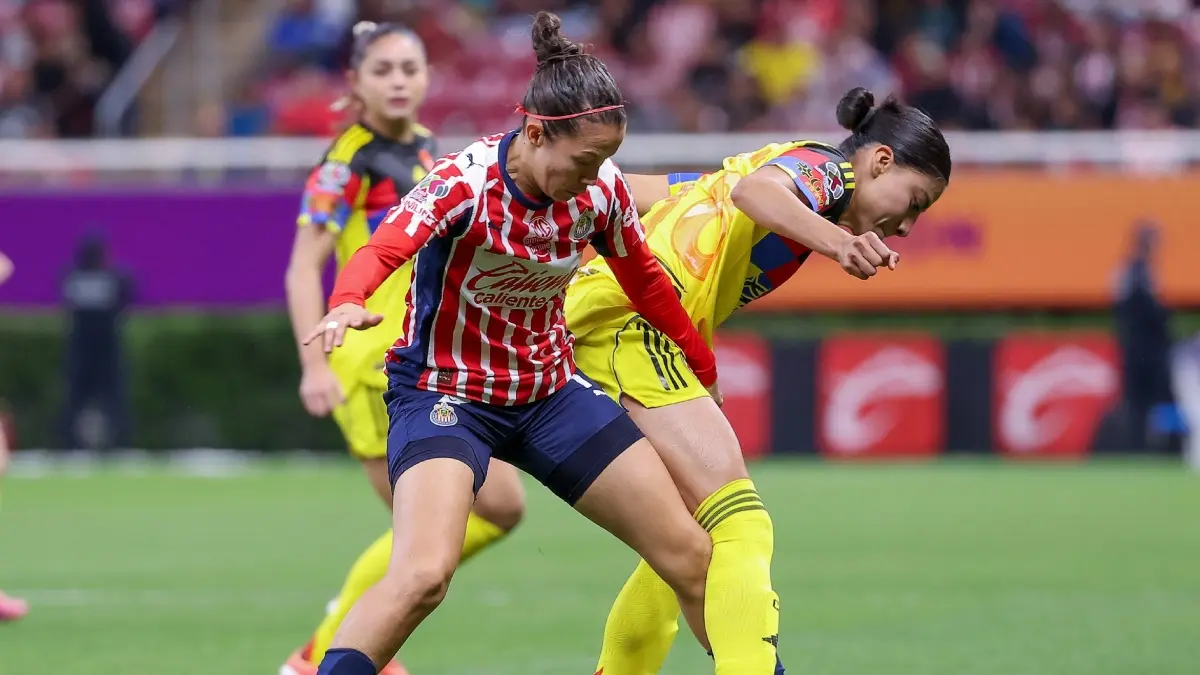  Esta noche se juega la vuelta de las semifinales entre América y Chivas femenil 