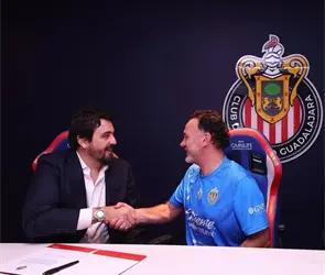 Polémico fichaje, Chivas buscaría figura de Cruz Azul