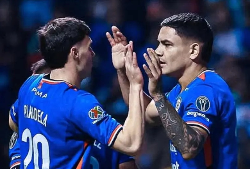 Cruz Azul tendrá su jersey para la Intercontinental Cruz Azul tendrá su jersey para la Intercontinental