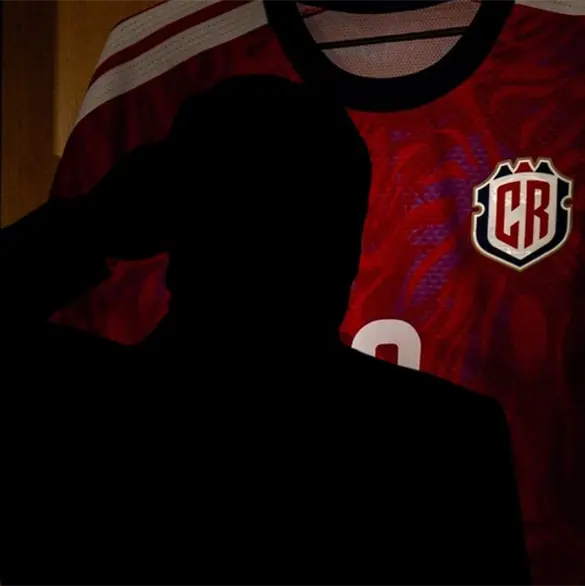 Costa Rica elige técnico mexicano tras salida del Piojo