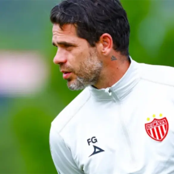 Fernando Gago sorprende en Necaxa con traición a la directiva Fernando Gago sorprende en Necaxa con traición a la directiva