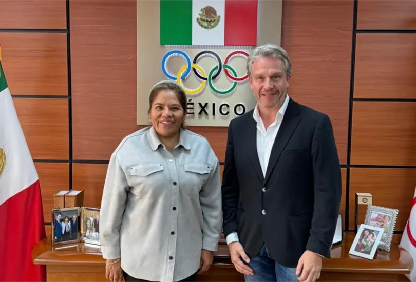 El COM y Outbox trabajan juntos para generar beneficios directos a atletas mexicanos, incluyendo programas de preparación. El COM y Outbox trabajan juntos para generar beneficios directos a atletas mexicanos, incluyendo programas de preparación.