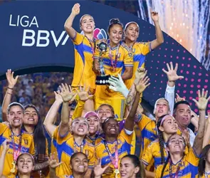 (VIDEO) Tigres Femenil se burla del América tras ganarles la final