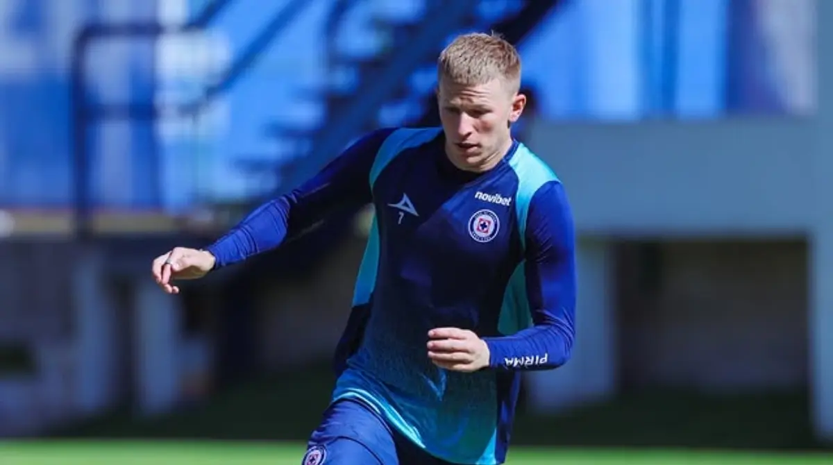  Mateusz Bogusz busca salir de Cruz Azul 