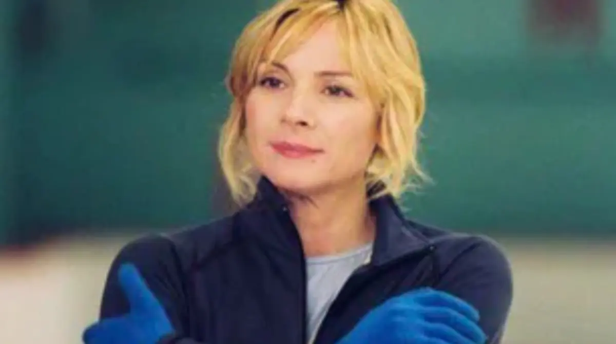 Fue parte de 'Sueños sobre hielo' donde le dio voz a Tina Harwood