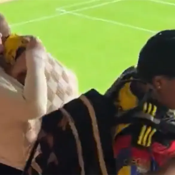 Aficionado del América se hace viral por culpa de su esposa