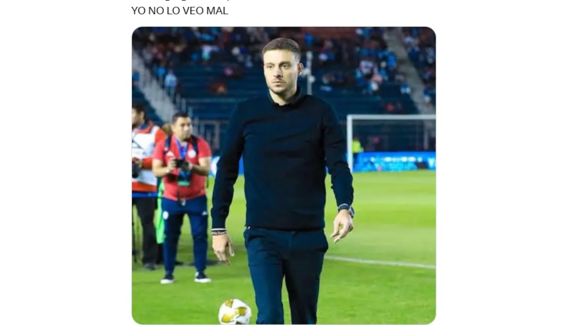 Mientras un sector de la afición se encuentran molestos por la actuación de Igor Lichnovsky