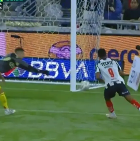 La increíble falla de Martial que pudo sentenciar al América