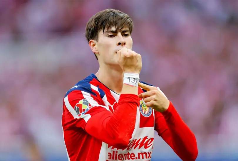 La "Hormiga" González presenta una molestia en el aductor y su presencia para la vuelta ante Cruz Azul está en duda