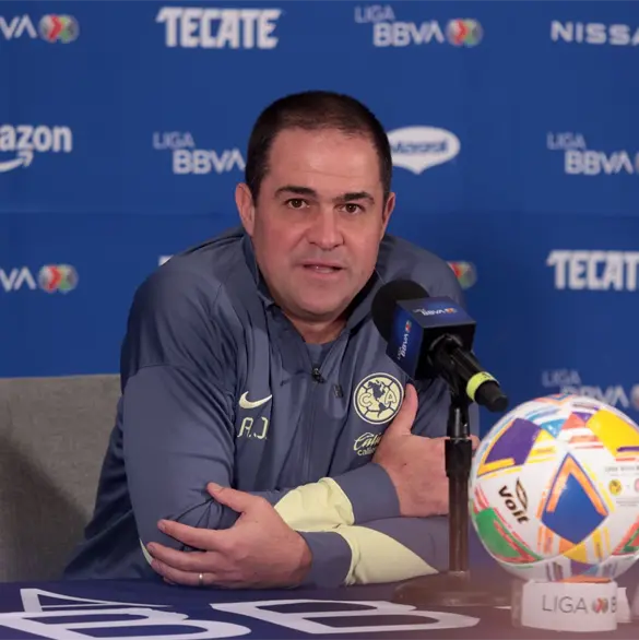 La FMF se dobla ante el América: Jardine insulta y queda intacto La FMF se dobla ante el América: Jardine insulta y queda intacto