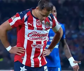 FOTOS: Los rostros de Chicharito tras fallar el penal vs. Cruz Azul