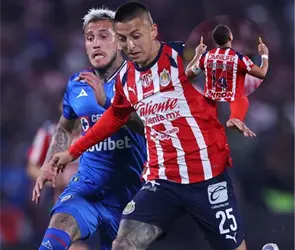 Menos Chicharito, en Chivas rompen silencio tras derrota vs Cruz Azul
