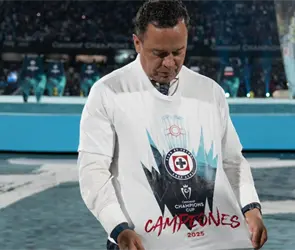 Víctor Velázquez se burló de Pumas previo al Cruz Azul vs Chivas