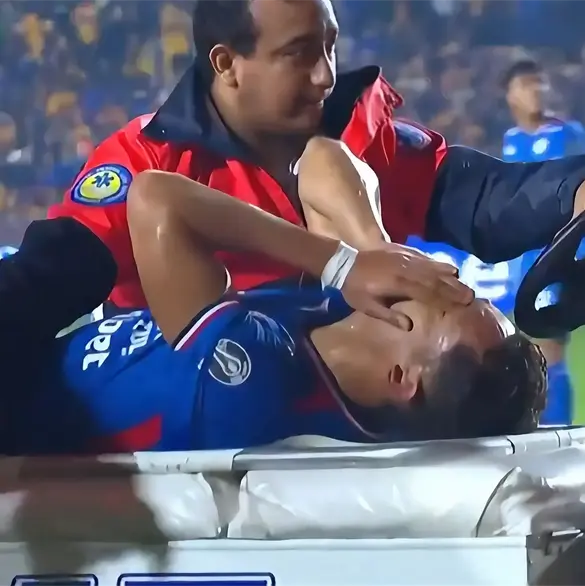 Lesión de Chiquete Orozco: qué se sabe hoy y qué tan grave es Lesión de Chiquete Orozco: qué se sabe hoy y qué tan grave es