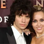 Maxx Morando: el artista que conquistó a Miley Cyrus y ahora es su prometido Maxx Morando: el artista que conquistó a Miley Cyrus y ahora es su prometido