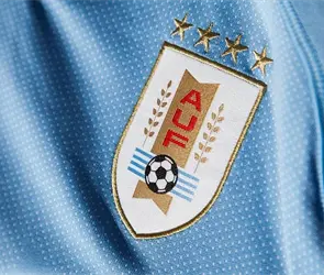 ¿Por qué Uruguay tenía cuatro estrellas en su escudo?