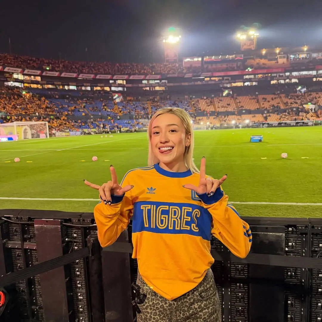 En una de las visitas a los hoteles, se encontraron con Lucas Lobos, quien ya los reconocía y hasta les dijo: "¿Otra vez?"