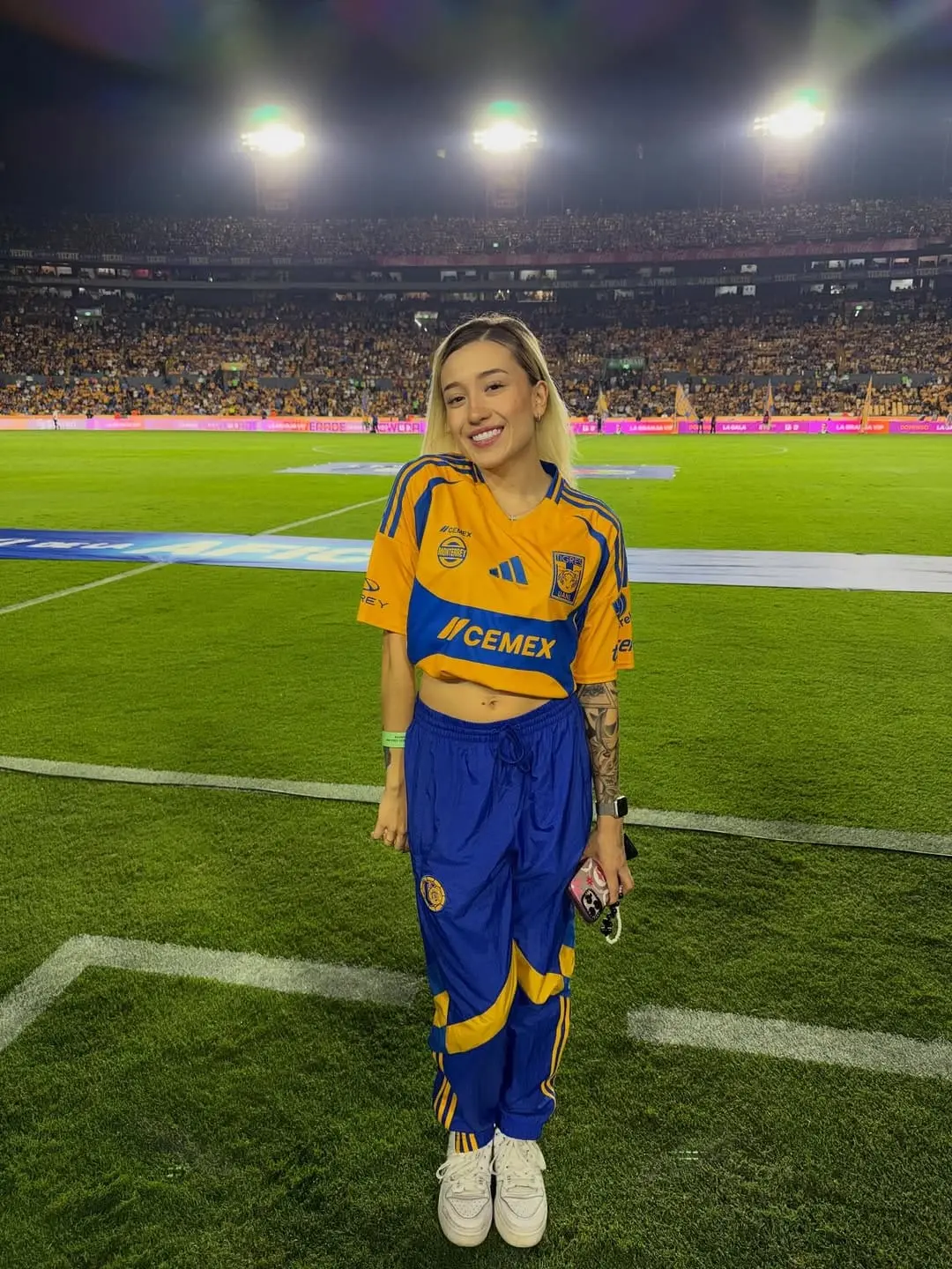 En varias entrevistas, Dare menciona con cariño a su padre: "Siempre nos unió el futbol, pero más Tigres", ha dicho.<br>