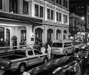 Influencer mexicana muere al caer de noveno piso en Tailandia