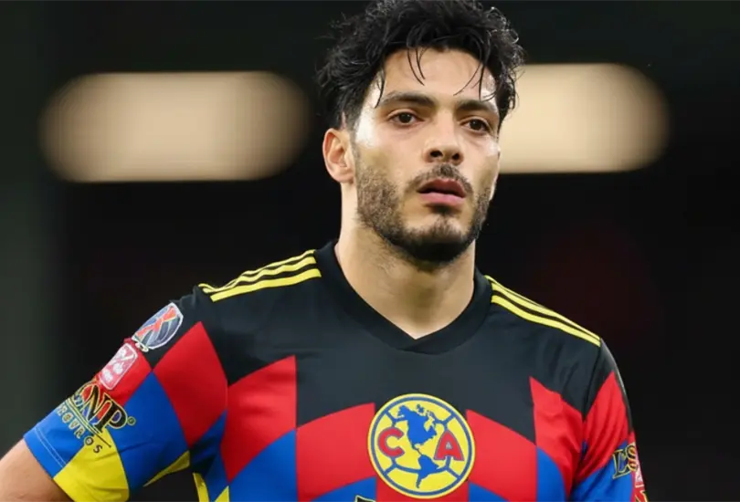 Raúl Jiménez coqueteó con el América Raúl Jiménez coqueteó con el América