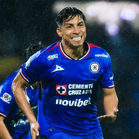 La emotiva despedida de Cruz Azul a &Aacute;ngel Sep&uacute;lveda
