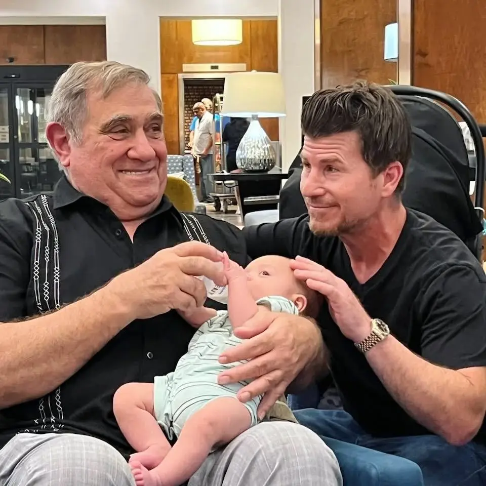 Jack Arnold- Dan Lauria y <br>Wayne Arnold-Jason Hervey